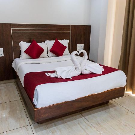 D' Manor Service Apartment Белґаум Екстер'єр фото