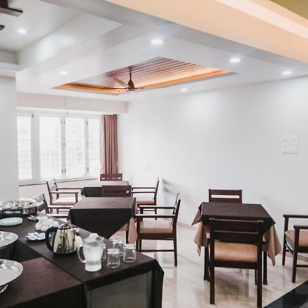 D' Manor Service Apartment Белґаум Екстер'єр фото